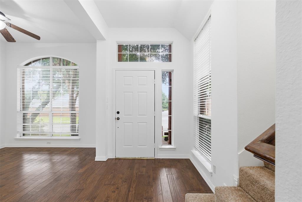 3221 Corning Drive Property Photo 5