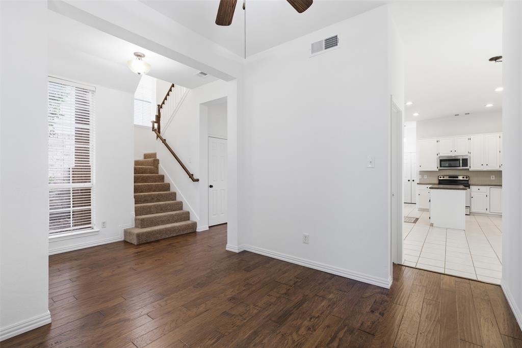 3221 Corning Drive Property Photo 8
