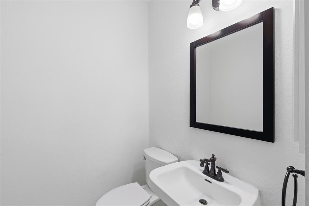 3221 Corning Drive Property Photo 16
