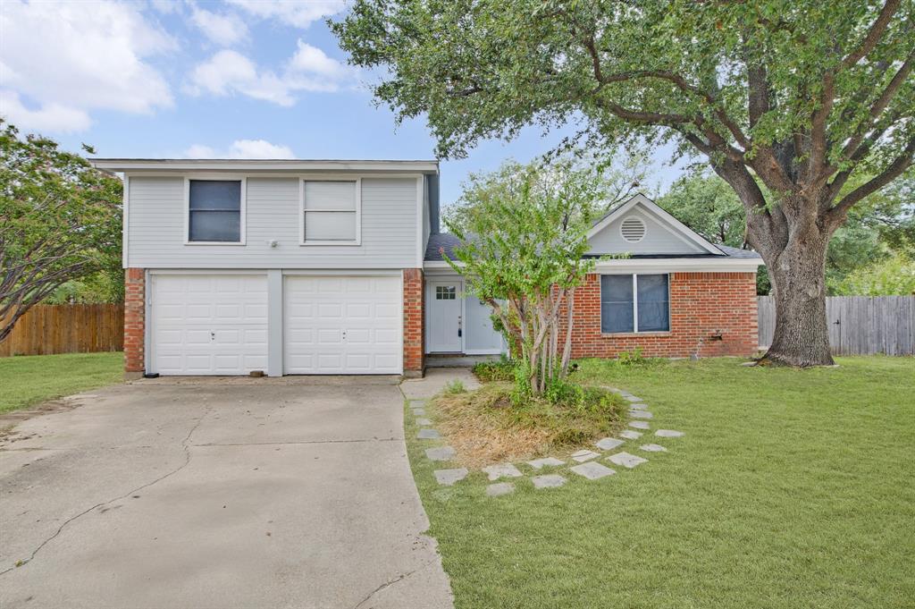 6401 Greenfield Court Property Photo 1