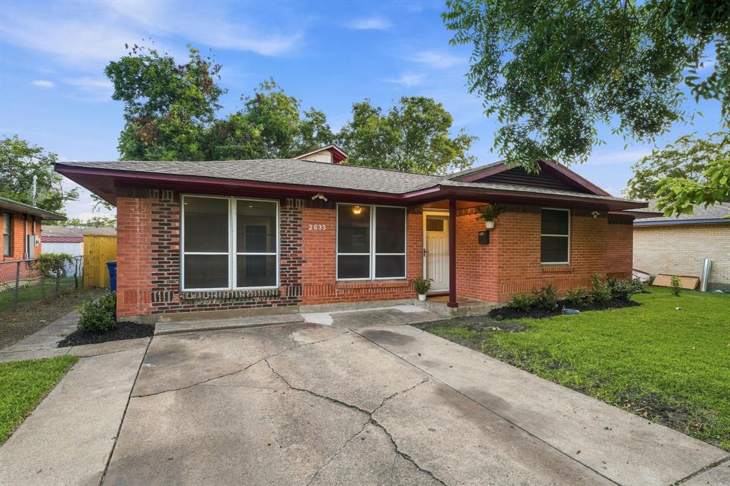 2633 Inadale Avenue Property Photo 1