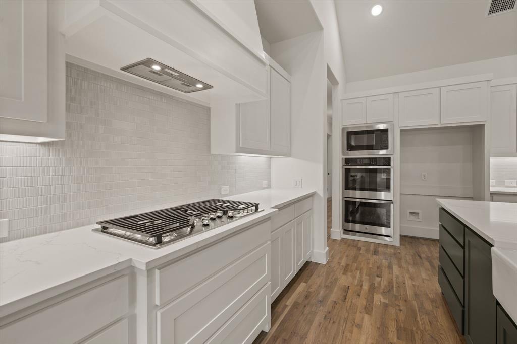 6009 Rolling Creek Court Property Photo 16