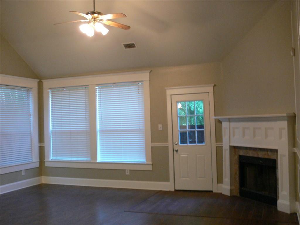 4917 Silverweed Drive Property Photo 11