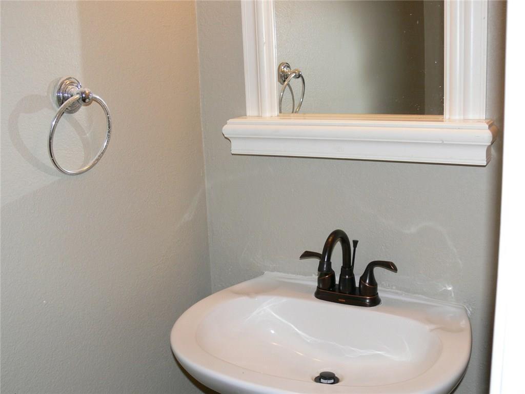 4917 Silverweed Drive Property Photo 14