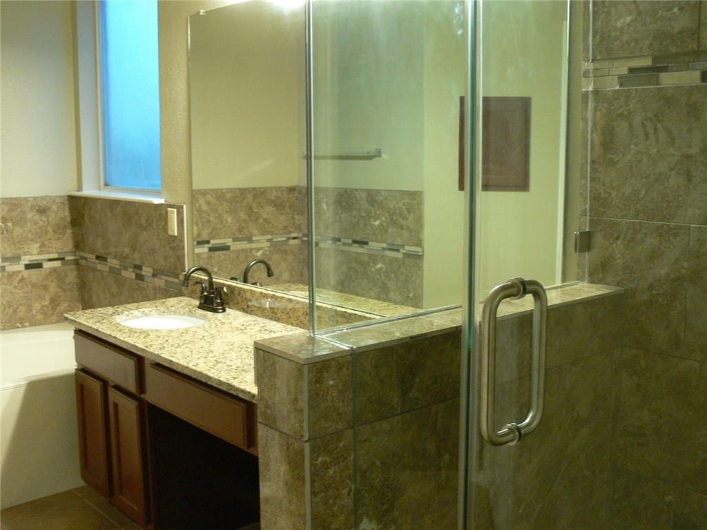 4917 Silverweed Drive Property Photo 17