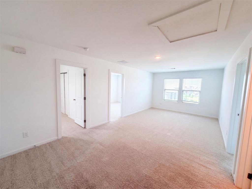 2506 Tahoe Drive Property Photo 4