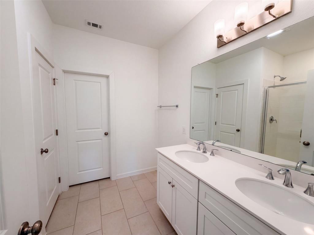 2506 Tahoe Drive Property Photo 10