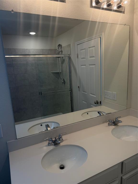 1241 Vernon Drive Property Photo 6