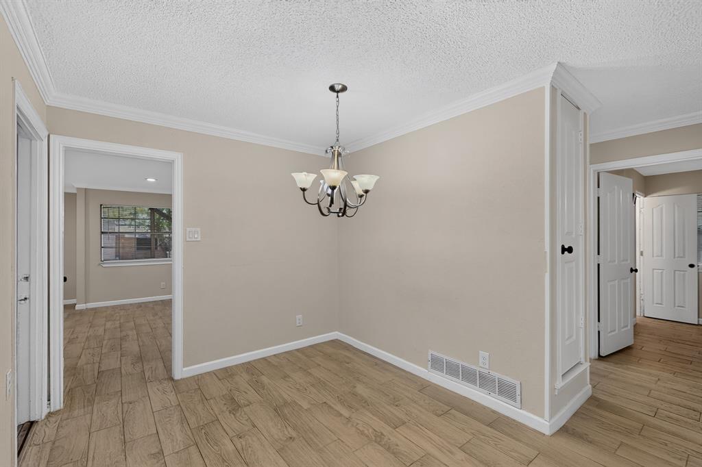 2441 Lakeshore Drive Property Photo 19