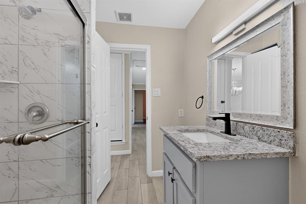 2441 Lakeshore Drive Property Photo 31