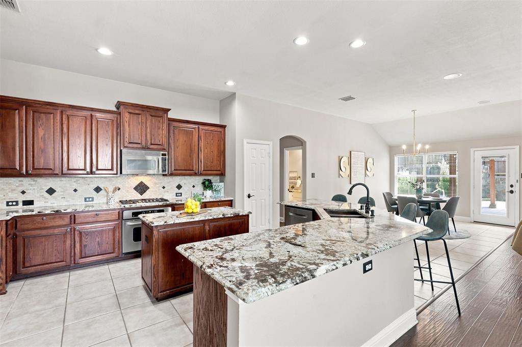 1220 Cedar Lake Drive Property Photo 13