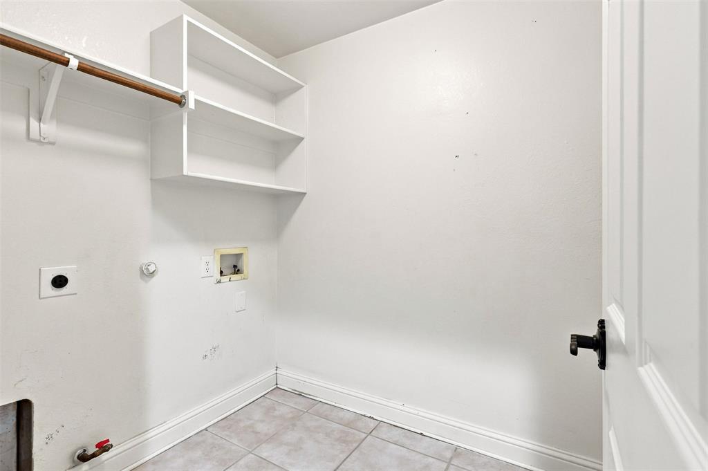 1220 Cedar Lake Drive Property Photo 32