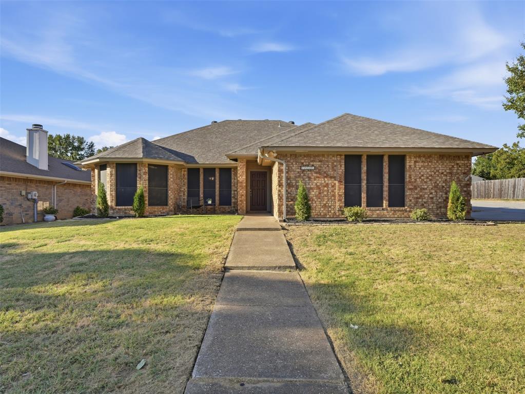 7525 Sean Drive