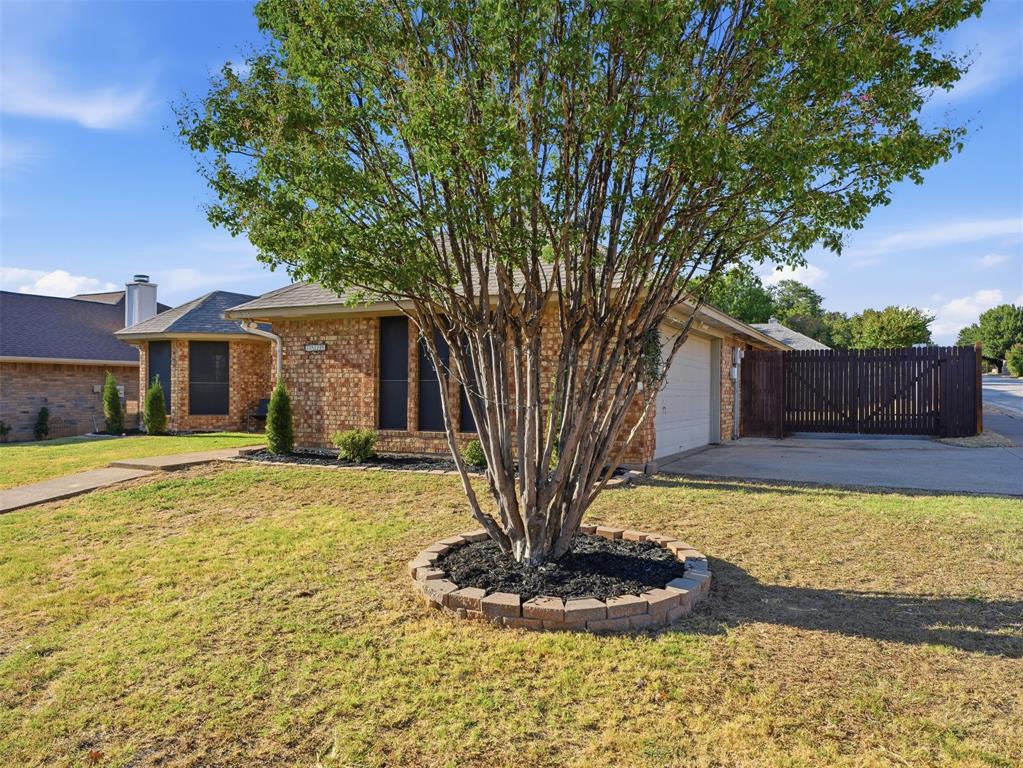 7525 Sean Drive Property Photo 19