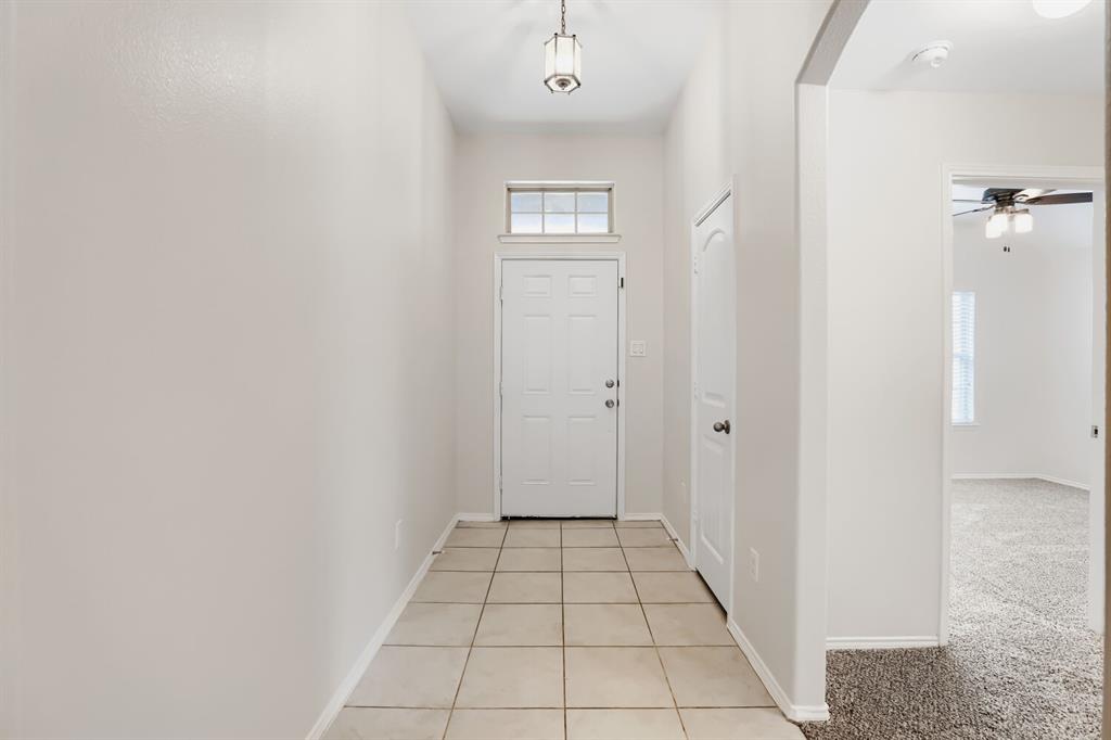 14601 Sundog Way Property Photo 4
