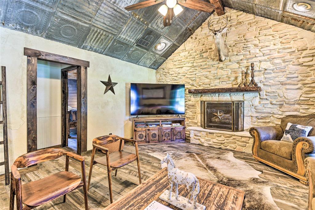 3112 Sunset School Road Property Photo 8