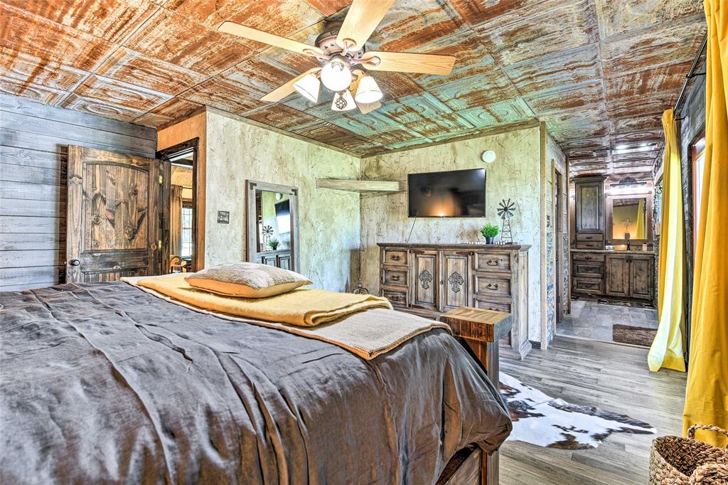 3112 Sunset School Road Property Photo 13