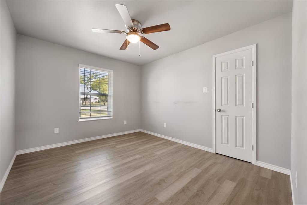 3201-3227 Nw Cr 2004 Property Photo 23