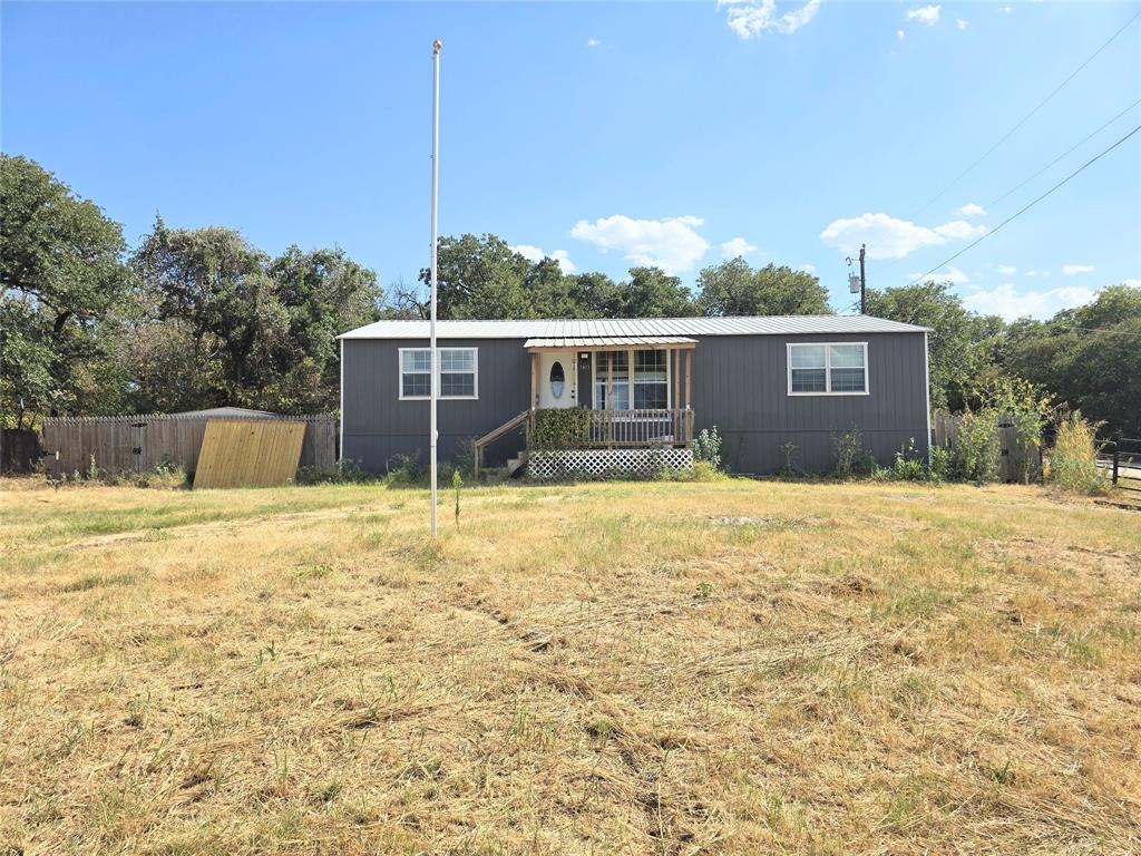 1413 Lynock Lane Property Photo 1