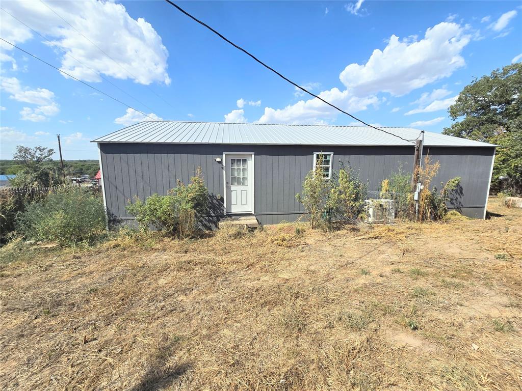 1413 Lynock Lane Property Photo 15