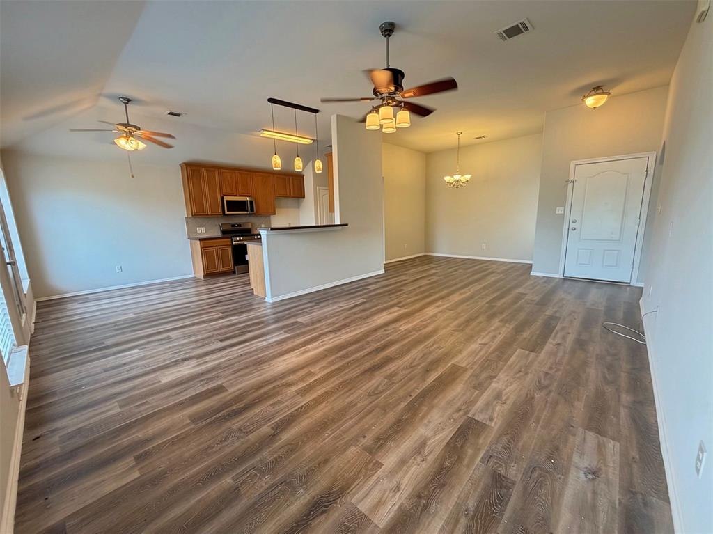 128 Starlight Drive Property Photo 5