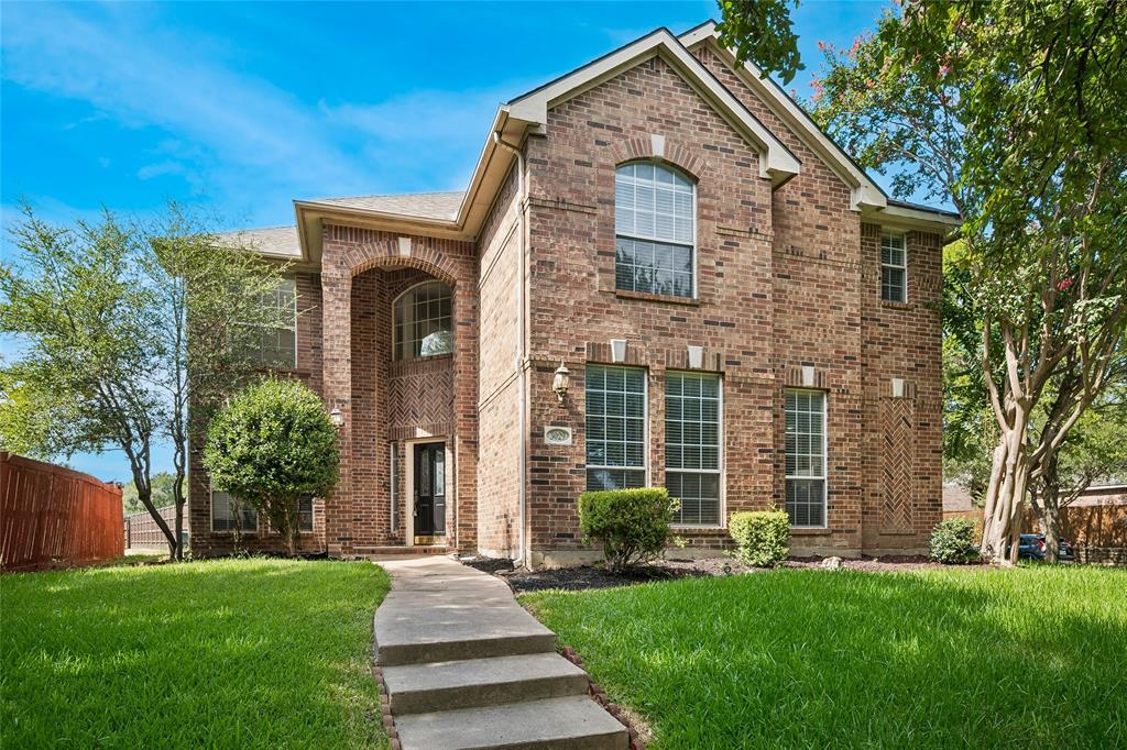 3029 Golden Gate Drive Property Photo 1