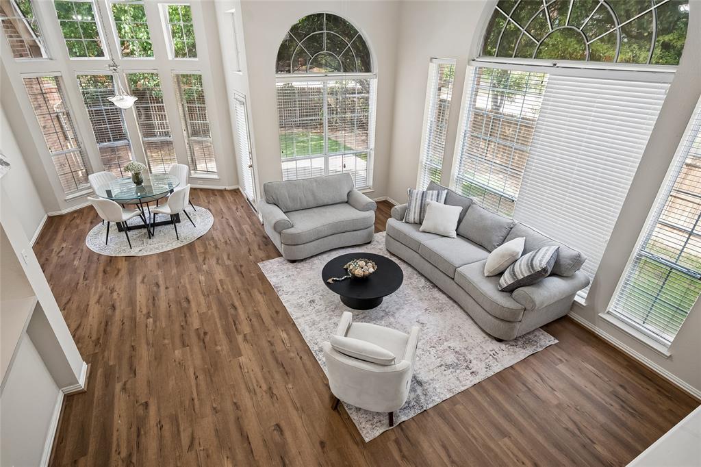 3029 Golden Gate Drive Property Photo 1