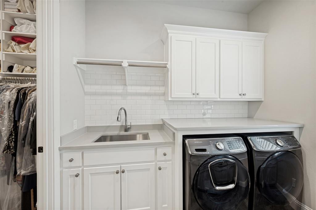 197 Stonewood Boulevard Property Photo 23