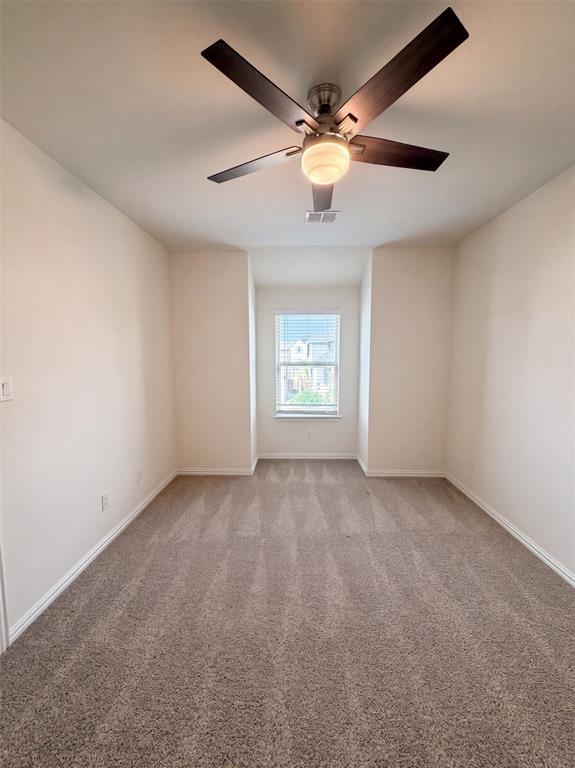 1421 Prairie Lake Court Property Photo 15