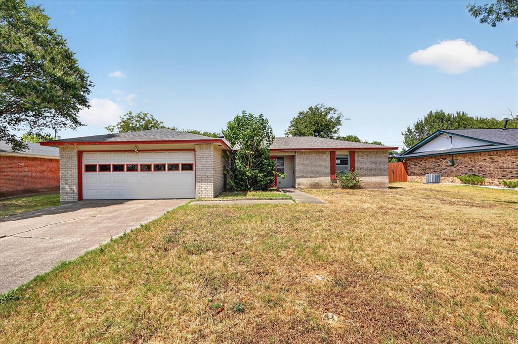 203 Myrtle Avenue Property Photo 1