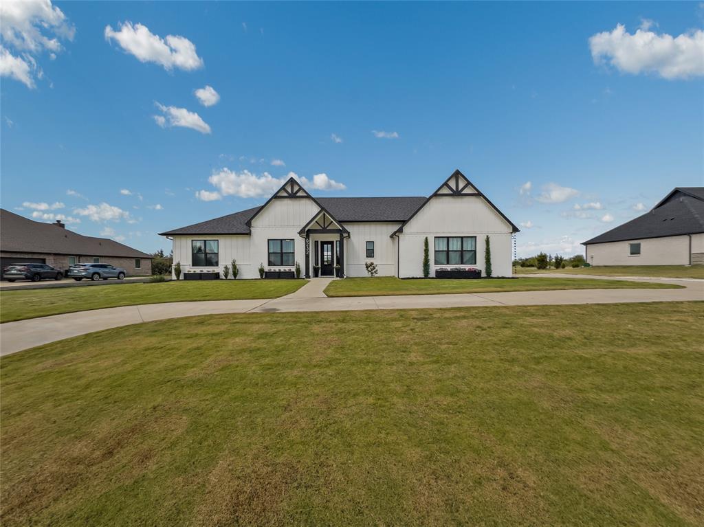 6232 Purple English Oak Court Property Photo 1