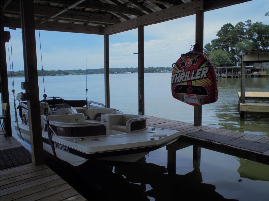 462 Lakefront Drive Property Photo 14
