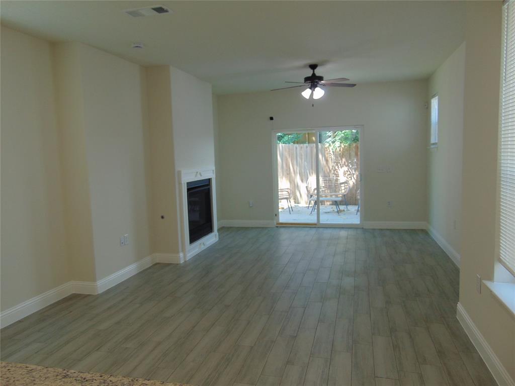 2239 Anderson Street Property Photo 6