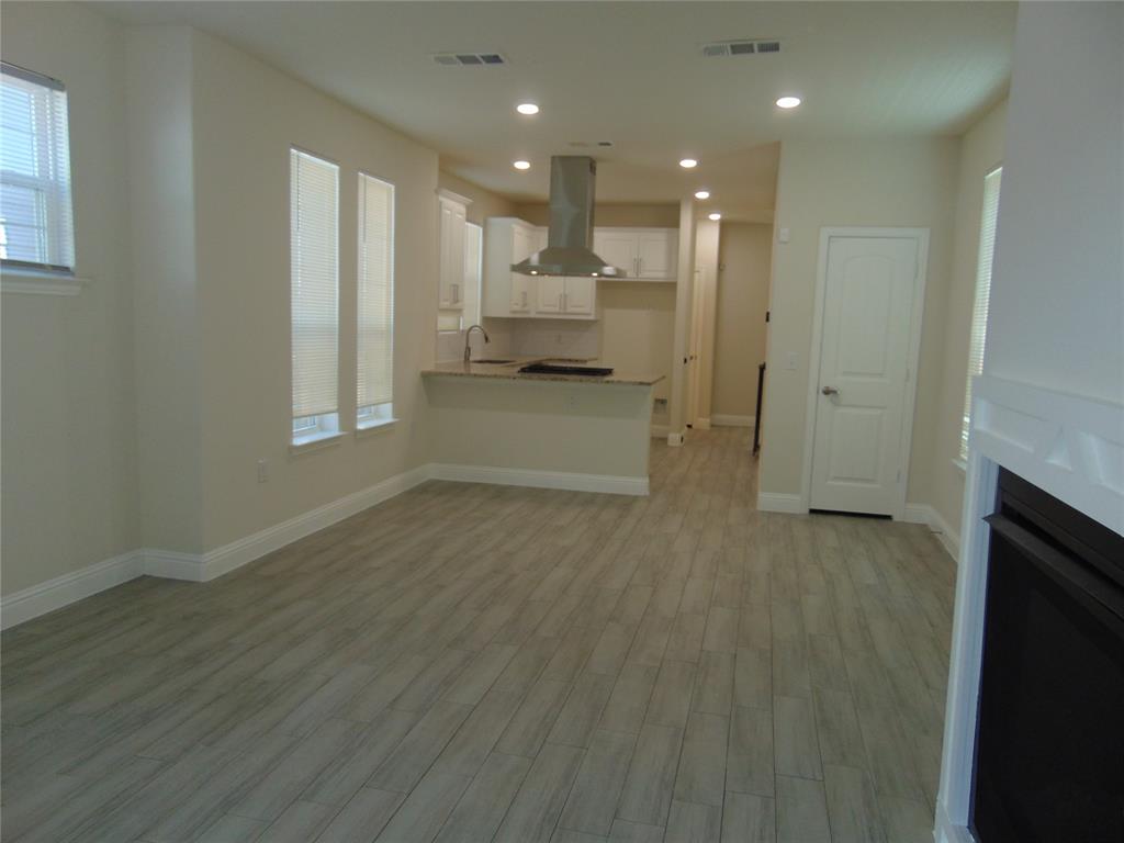 2239 Anderson Street Property Photo 22