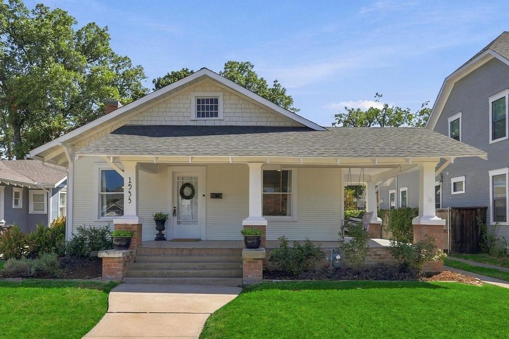 1933 Fairmount Avenue Property Photo 1
