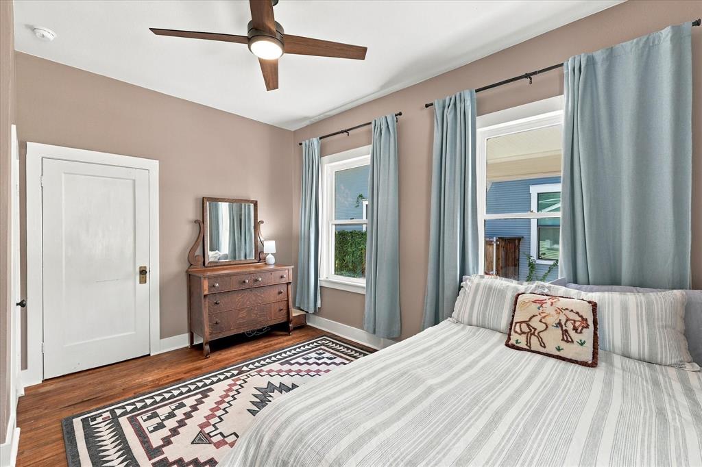 1933 Fairmount Avenue Property Photo 27