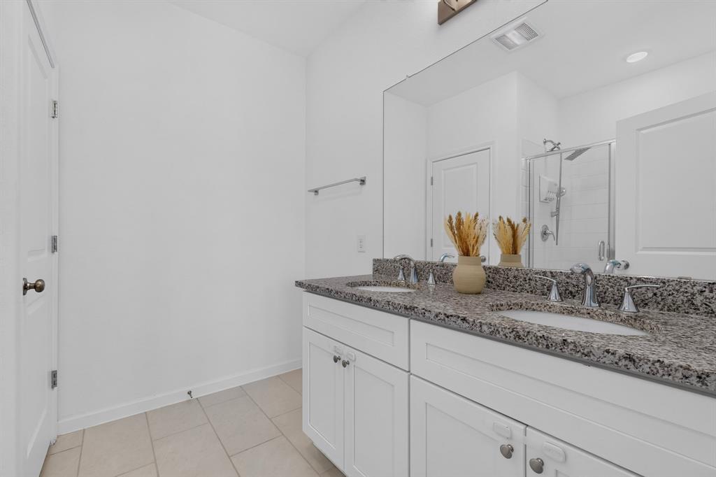 2607 Ontario Drive Property Photo 17
