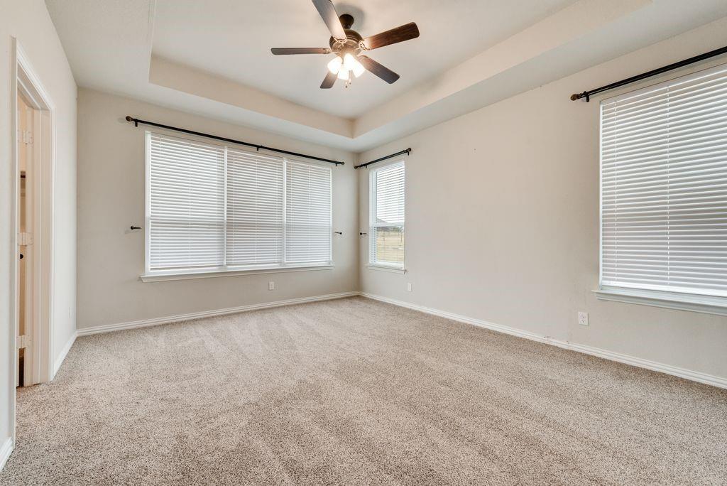 6016 Ember Crest Drive Property Photo 18
