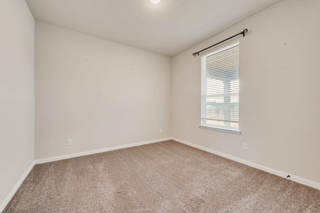 6016 Ember Crest Drive Property Photo 26