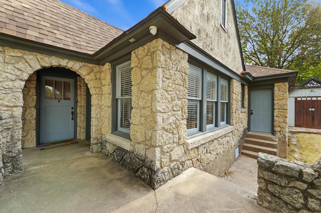 708 Blaylock Drive Property Photo 4