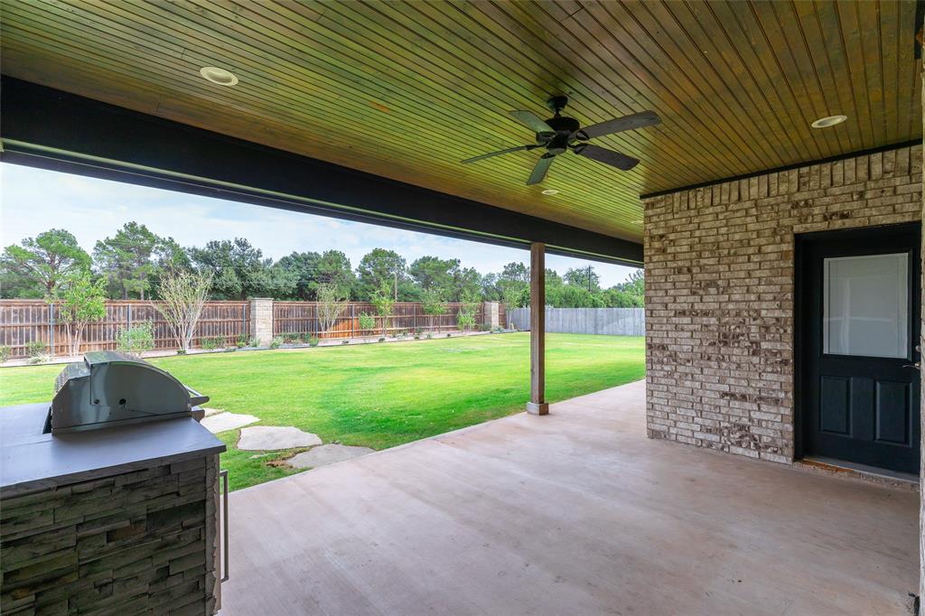 2301 Manor Oaks Terrace Property Photo 27