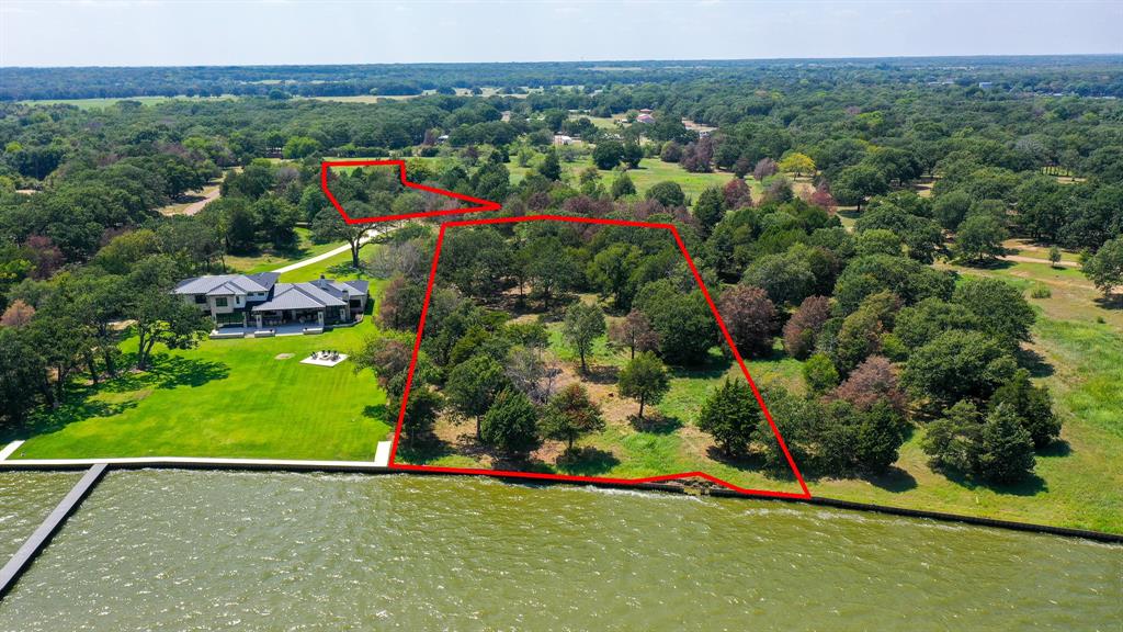 1801 Fox Hollow Lane Property Photo 1