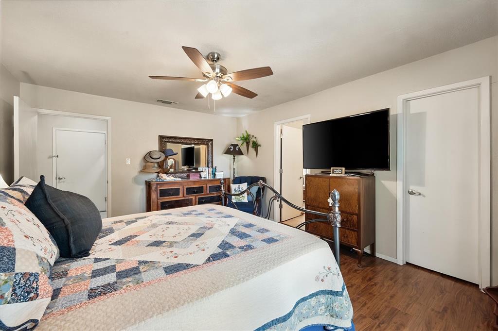 1032 E Enon Avenue Property Photo 16