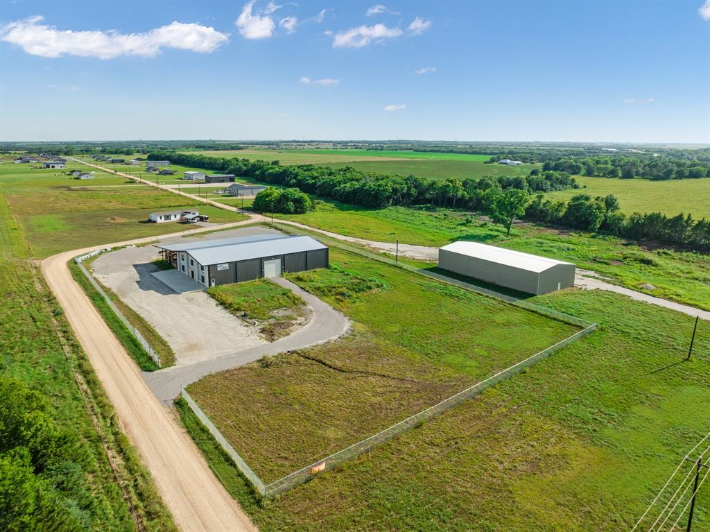 12931 Hwy 82 W Property Photo 2