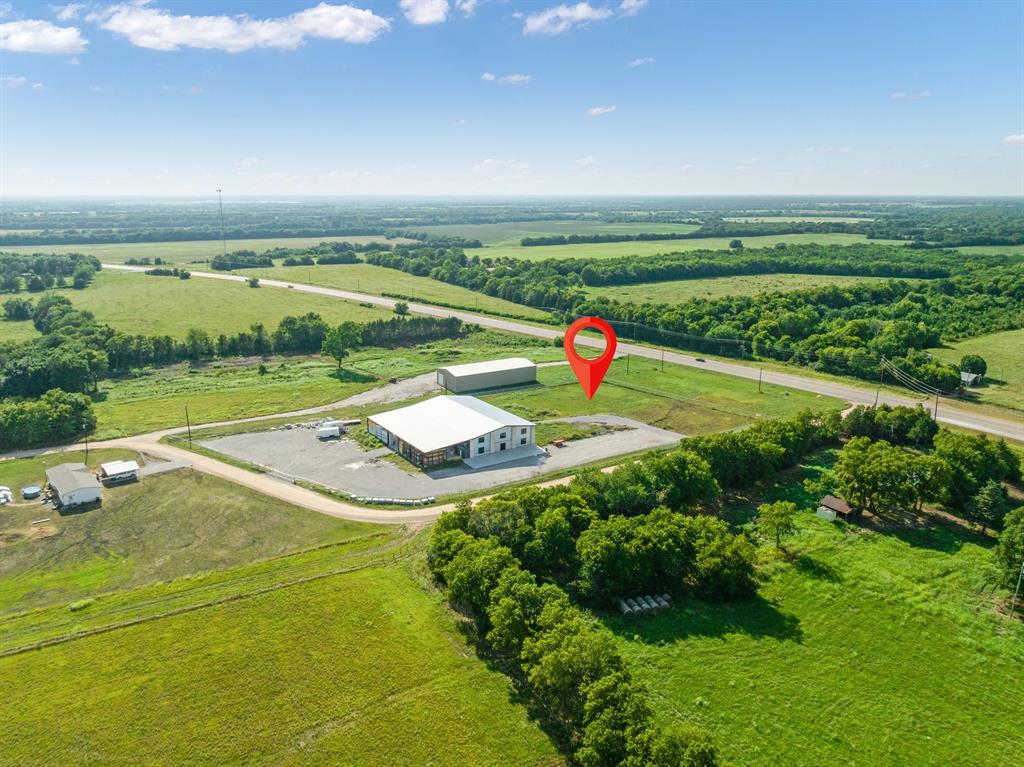 12931 Hwy 82 W Property Photo 3