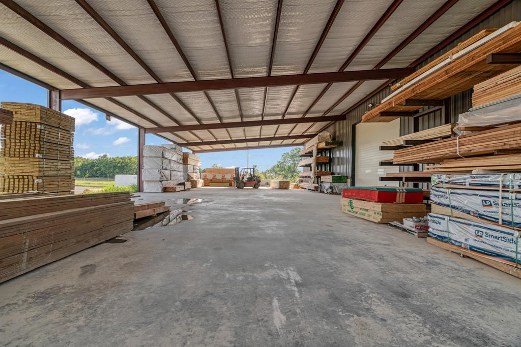 12931 Hwy 82 W Property Photo 7