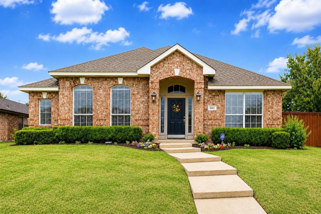 2401 Fieldcrest Drive
