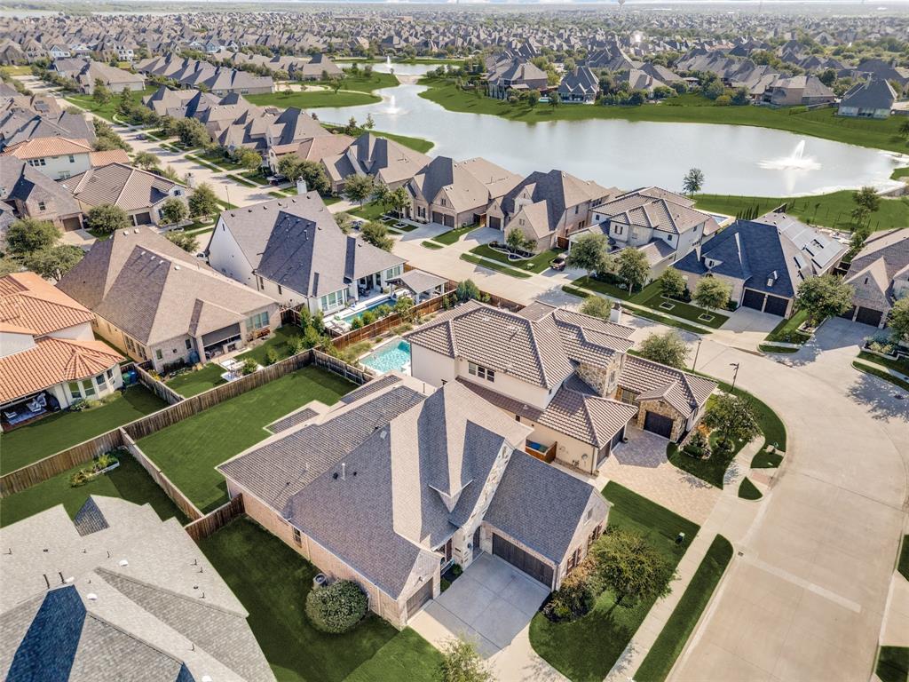 2817 Links Property Photo 1
