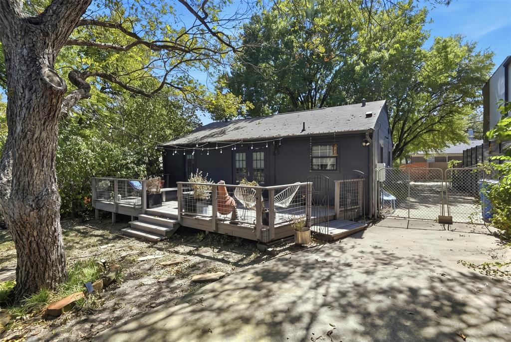 1906 Lakeland Drive Property Photo 23