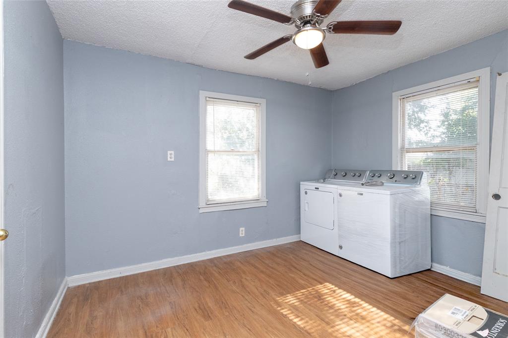 3265 Illinois Avenue Property Photo 19